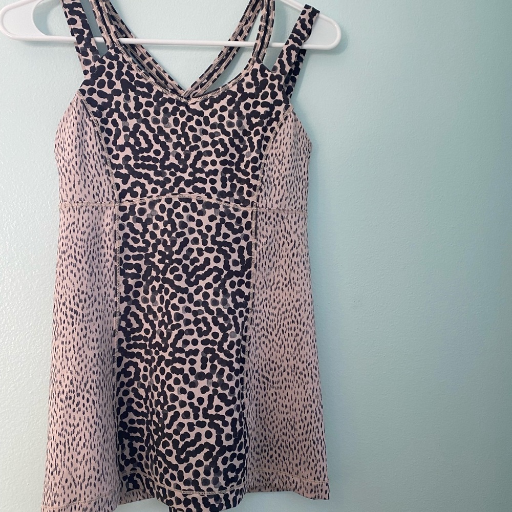 Beautiful Lululemon tank